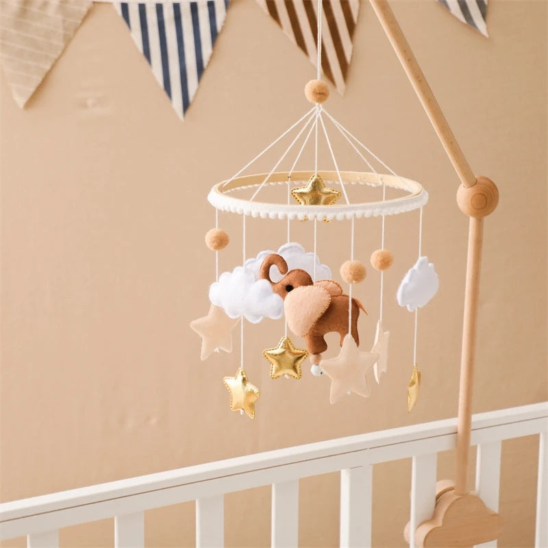 Mobil pour lit bébé