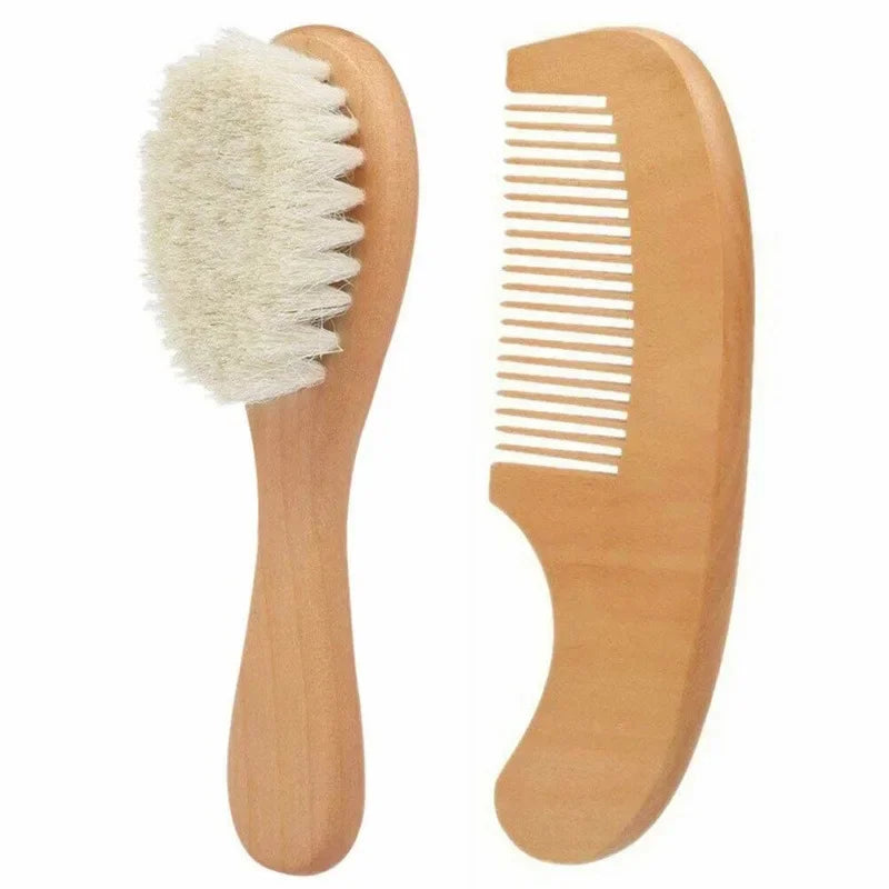 Natural wooden comb and hairbrush: take care of baby, naturally!