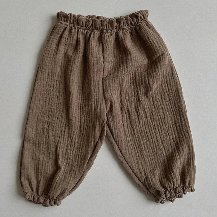 CAPRIS pants: organic cotton is making its way into baby's wardrobe (boys and girls)