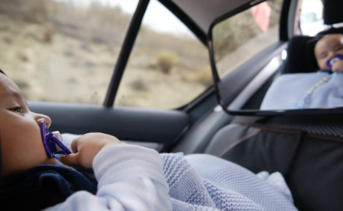 Espejo retrovisor para coche: la conexión visual para viajes tranquilos