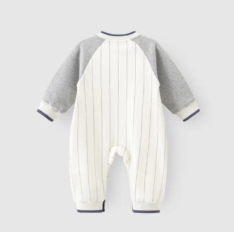 Combinaison pour garçon  "BASEBALL"  | Tendance et confortable.