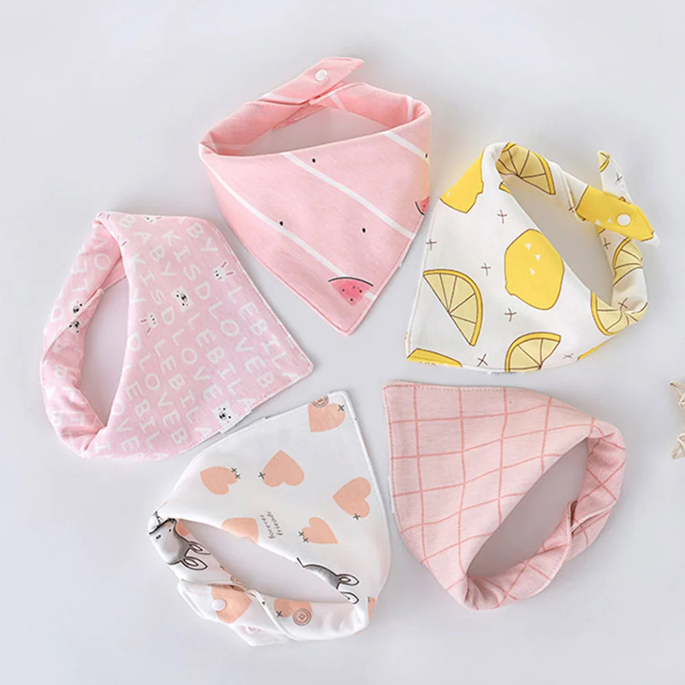 Bavoir triangle en double coton : baver n'a jamais été aussi mignon ! (lot de 5 pièces)