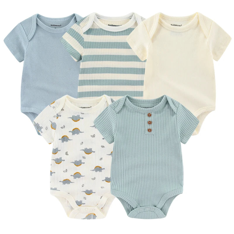 Lot de 5 bodys manches courtes Kiddiezoom : confort et motifs joyeux (garçon et fille)