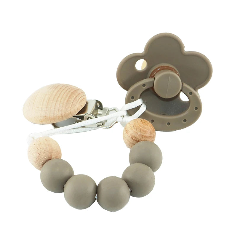 Tétine et attache tétine "Modabebe" : sécurité, style et douceur réunis !