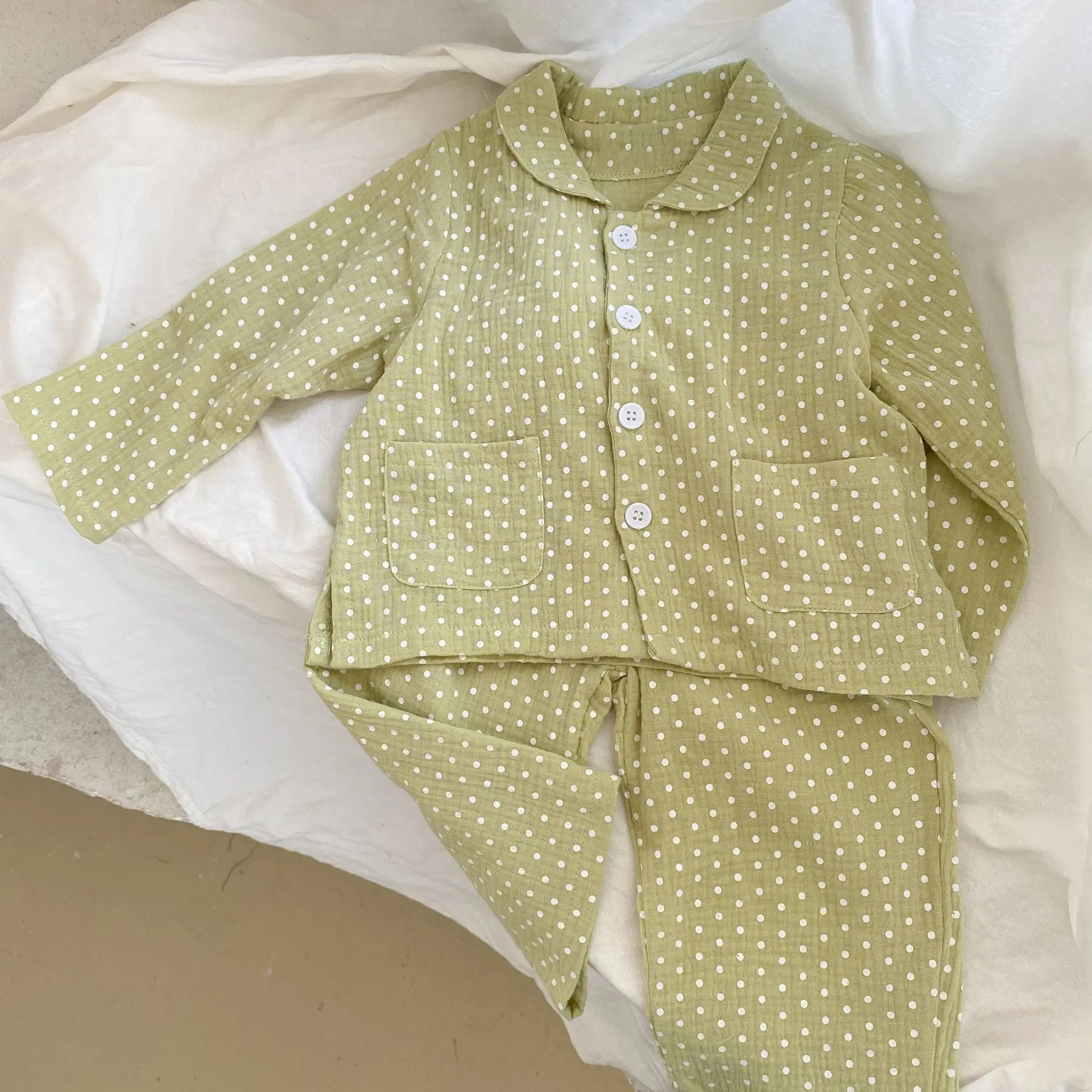 Pyjamas 2 pièces HomeChester : douceur et confort pour de belles nuits