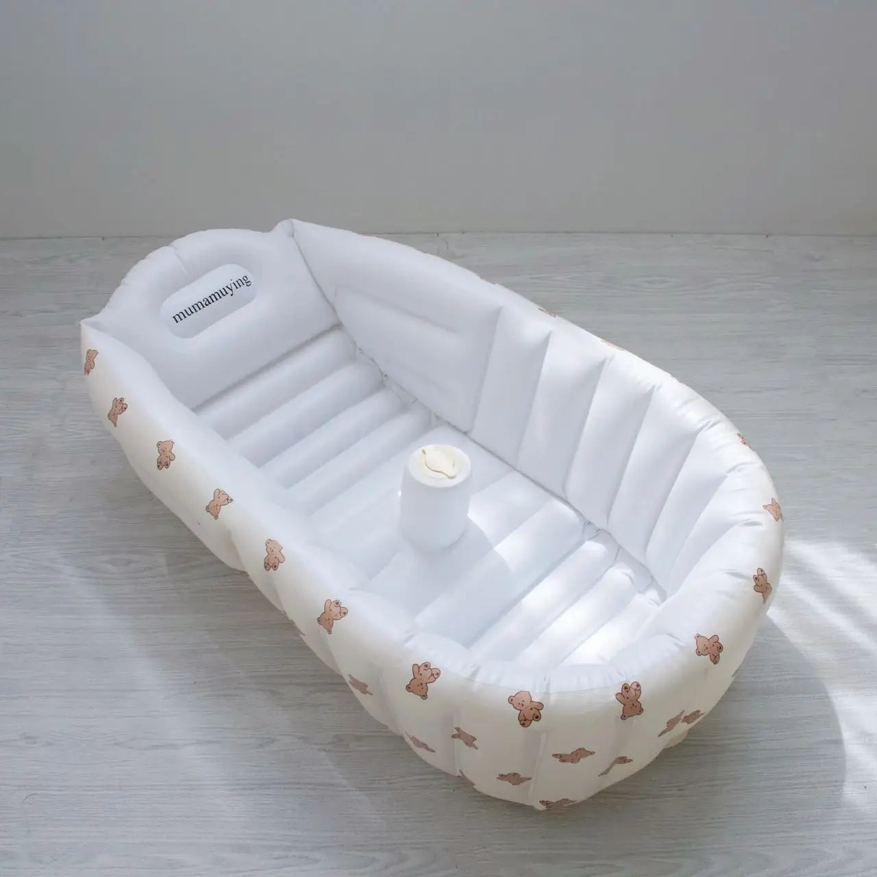 🛁🐻 Baignoire Gonflable Bébé "Bisounours" – Confort & sécurité pour le bain ✨