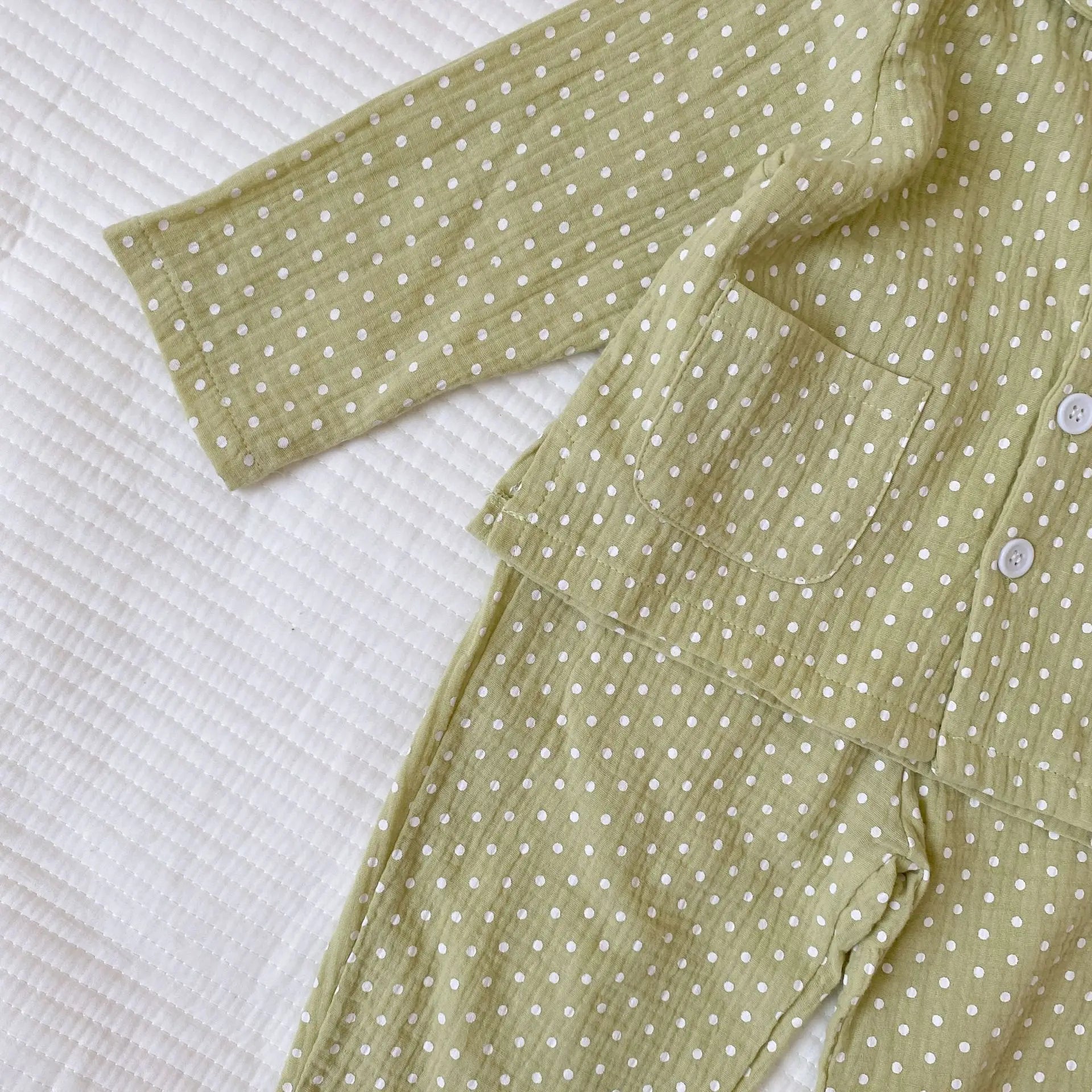 Pyjamas 2 pièces HomeChester : douceur et confort pour de belles nuits