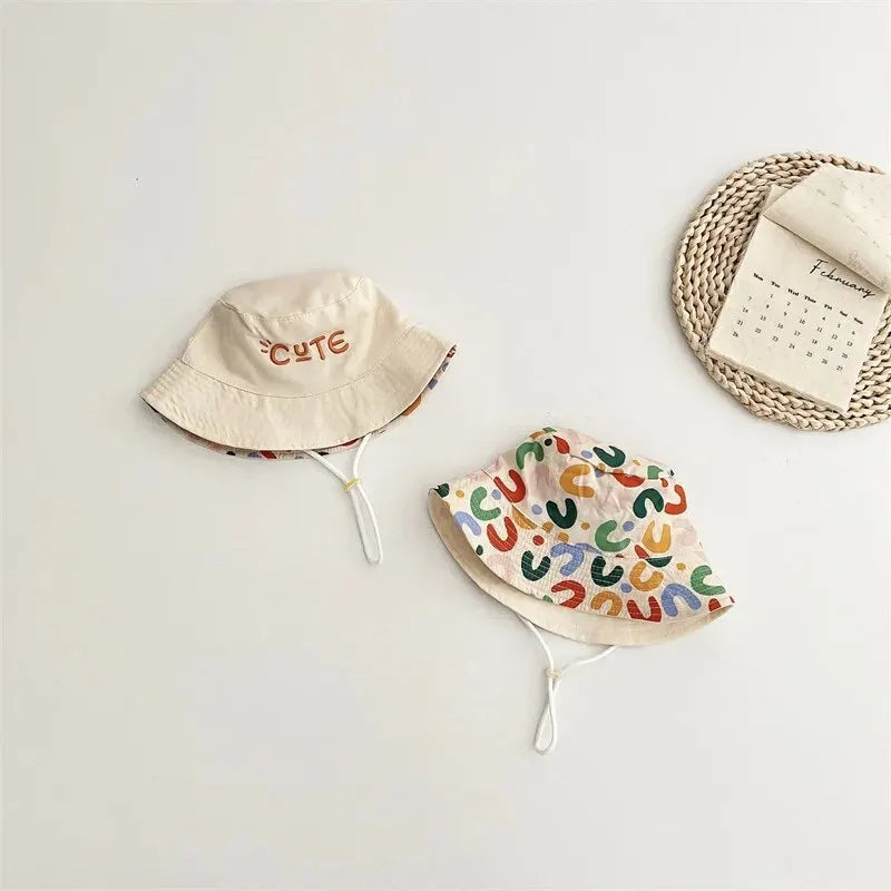 Chapeau Seau double face : un chapeau, 2 styles, mille sourires !