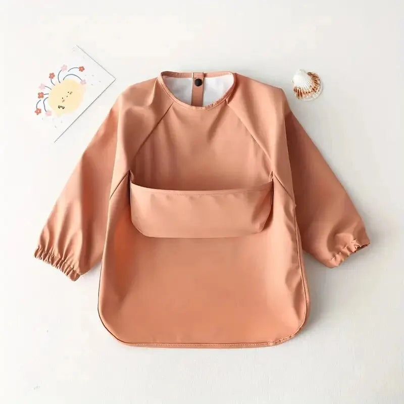 Delantal de alimentación impermeable de manga larga: ¡protege con estilo, crece en libertad!