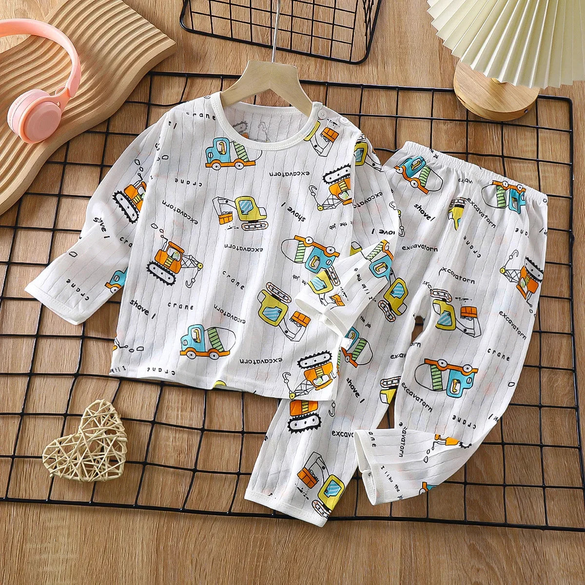 Pyjamas 2 pièces : le confort douillet pour les petits rêveurs (garçon et fille)
