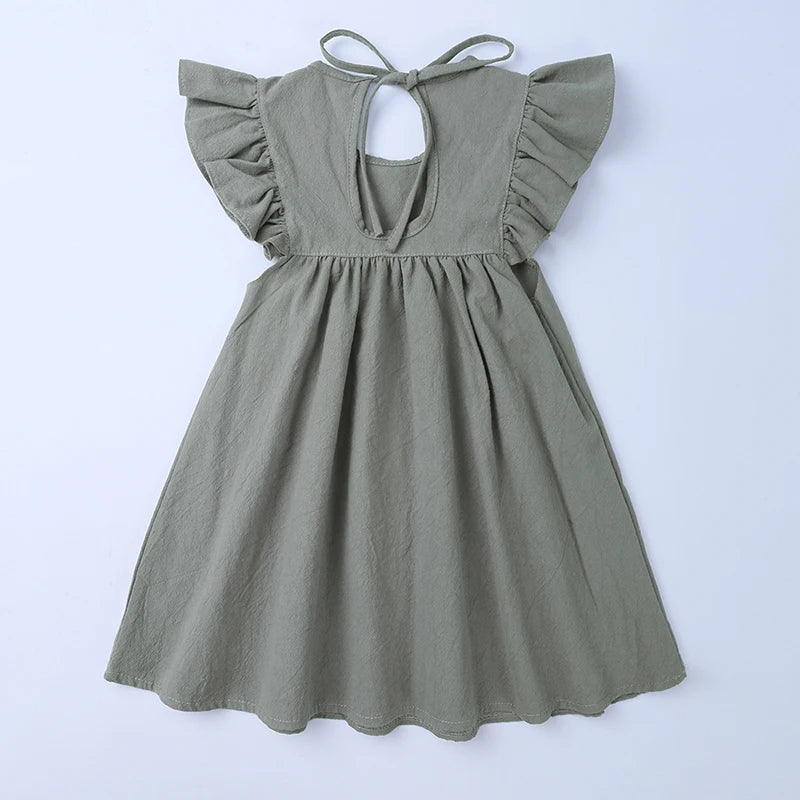 Vestido de lino para niña: el atuendo mágico para las princesas en ciernes