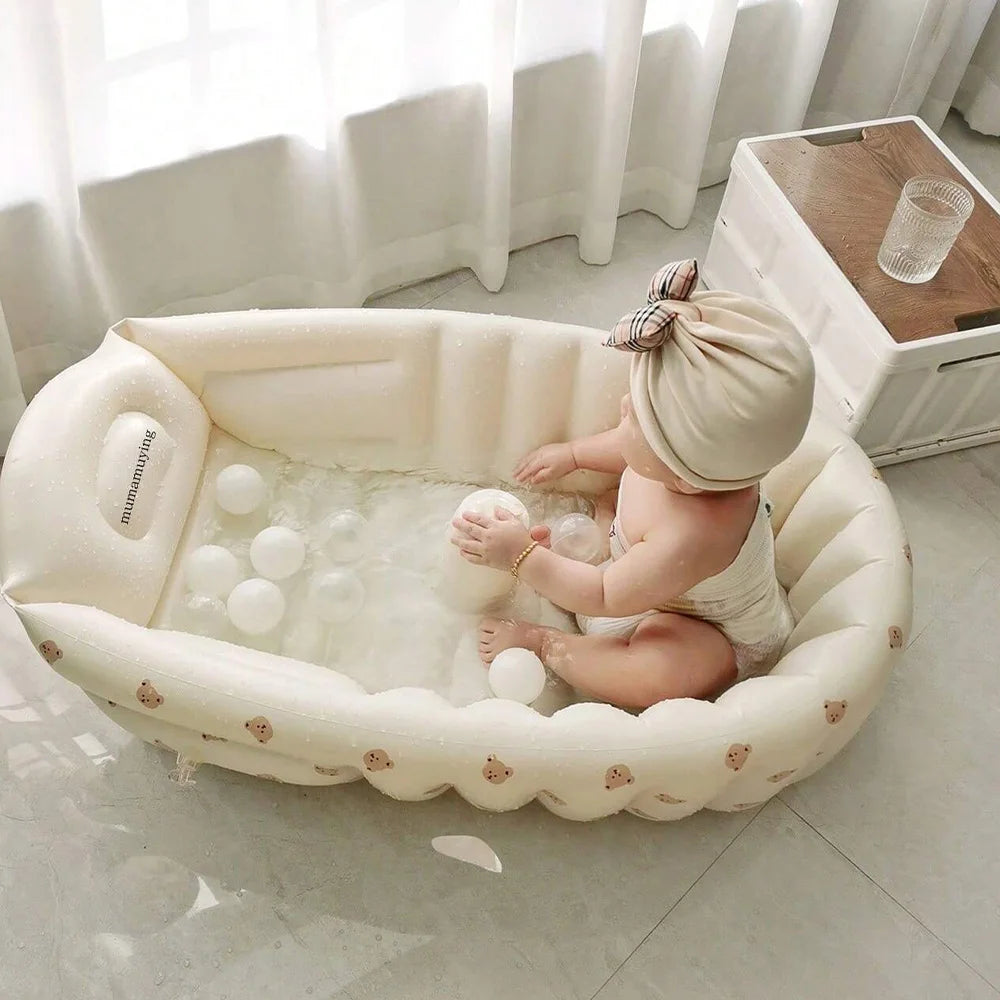 🛁🐻 Baignoire Gonflable Bébé "Bisounours" – Confort & sécurité pour le bain ✨