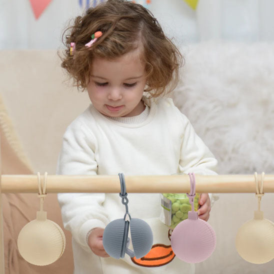 Boîte de rangement pour tétine : l'art de ranger son précieux !