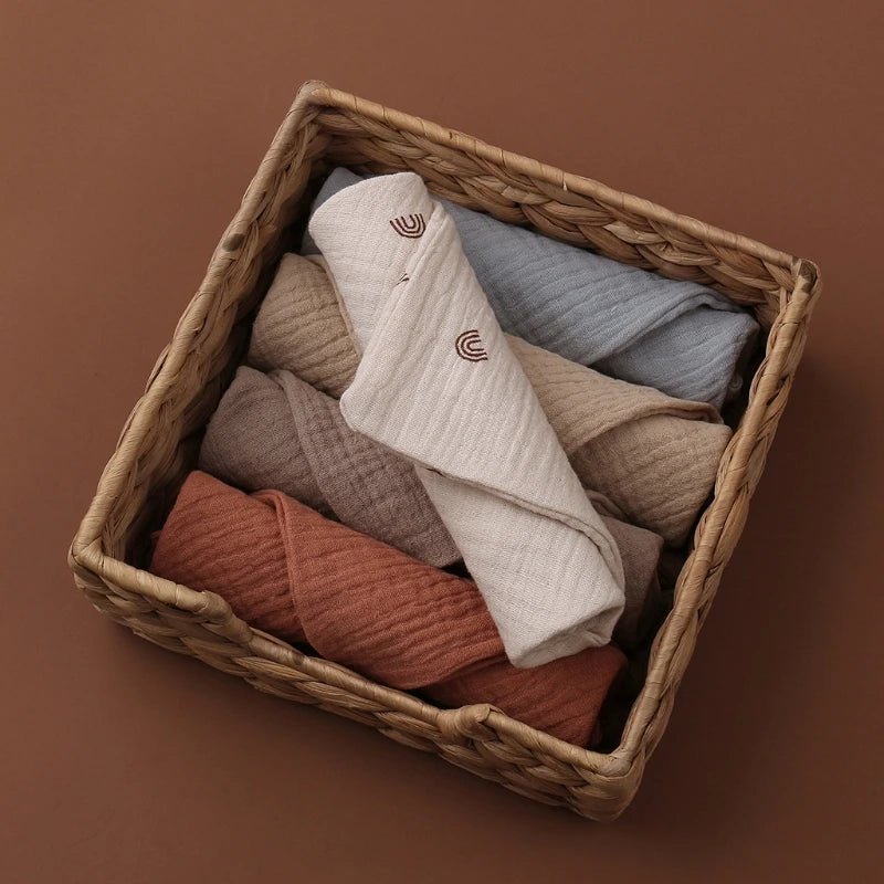 Lot de 5 carrés de mousseline : l'essentiel doux, pratique et stylé ! - FamilyLK