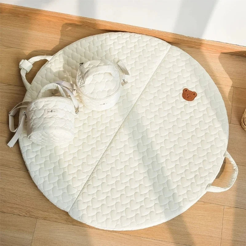 Tapis de sol "Nounours" pliable : le cocon nomade des petits aventuriers !
