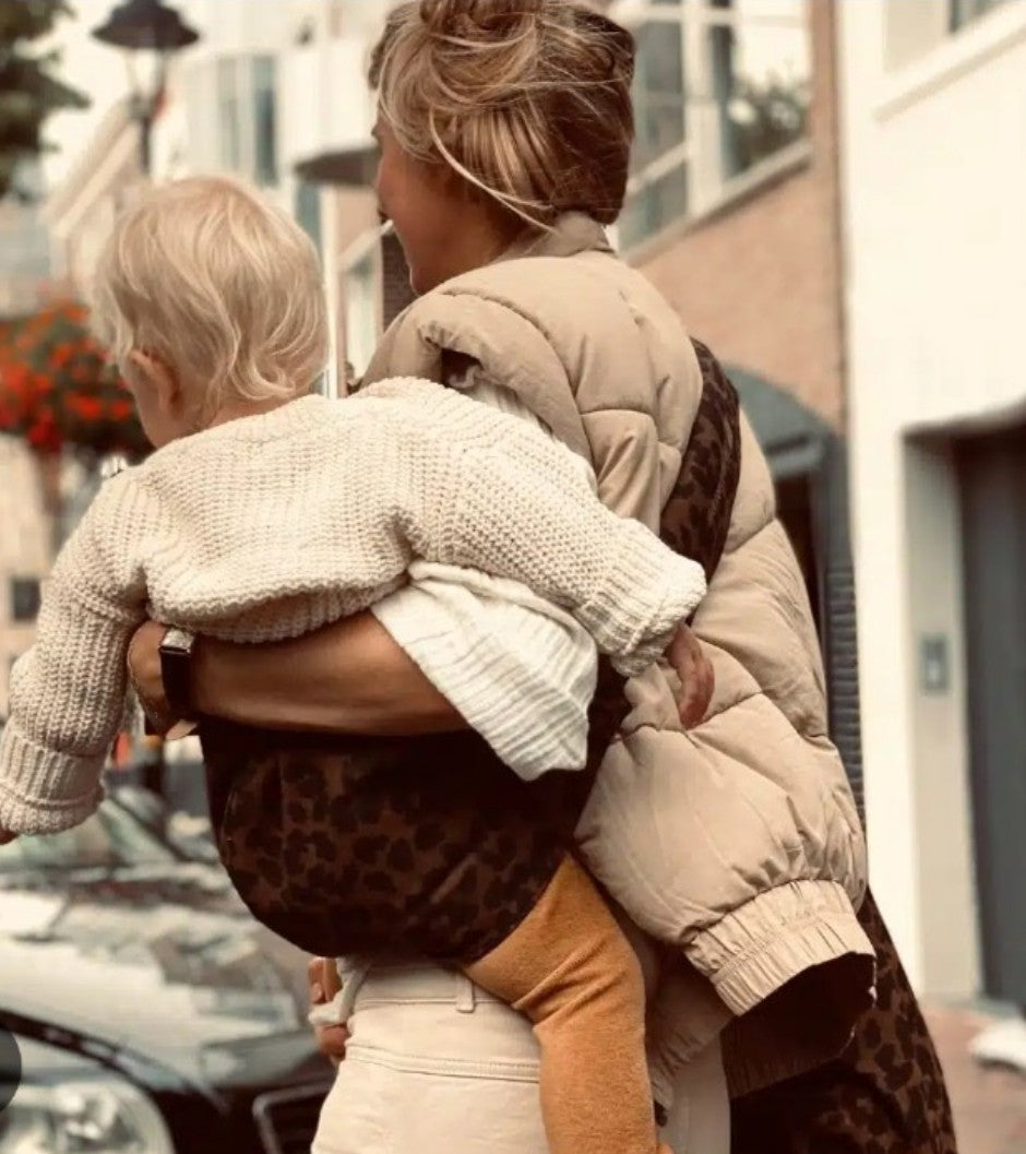 Porte-Bébé Sling Ajustable – Léger, Ergonomique et Sécurisé – de 3 Mois à 3 Ans