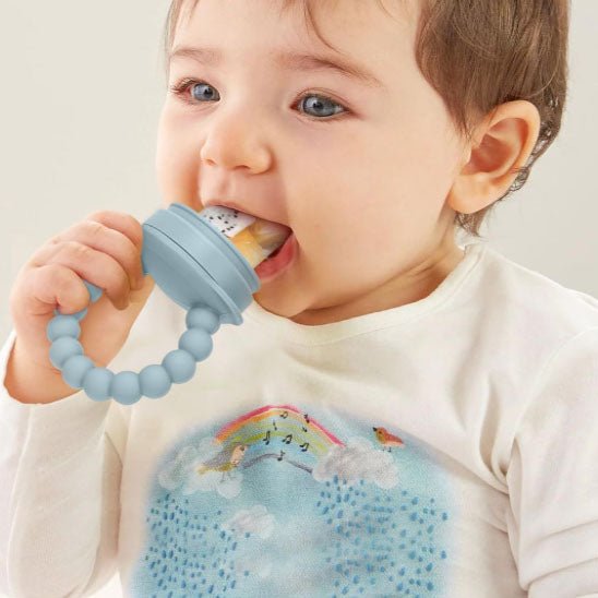 Tétine grignoteuse : des premières bouchées en toute sécurité ! - FamilyLK